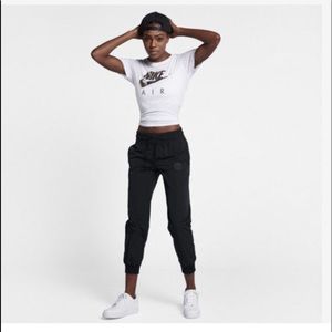 NIKE women’s airtight pants